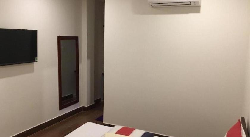 Phuong Ly Ly Hotel Ho Chi Minh City Exterior photo